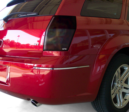 GTS Smoked Tail Light Covers 05-08 Dodge Magnum - Click Image to Close